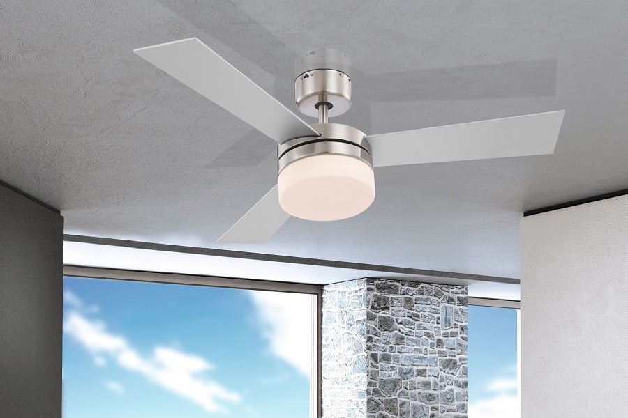 To Quiet A Noisy Ceiling Fan Easy Fix, Which Ceiling Fans Are Quietest